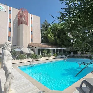 *** Hotel Campanile France